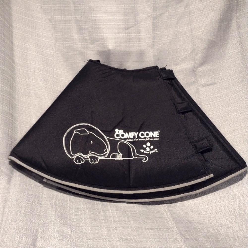 The comfy cone sz XL